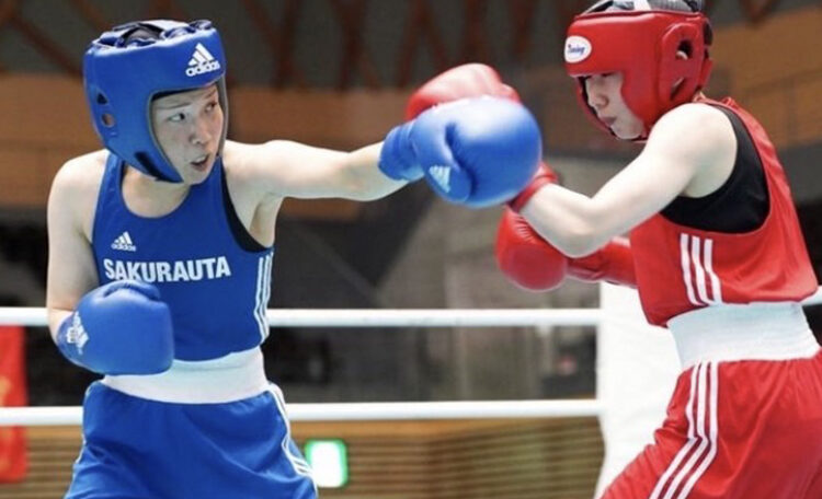 ひ*3様 アマチュアボクシング試合用ユニフォームセット　赤／青コーナーセット ひ*3様 アマチュアボクシング試合用ユニフォームセット 赤／青コーナー